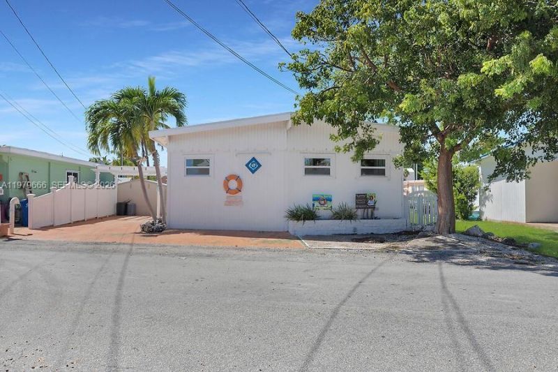 605 26th Street Ocean, Marathon, FL 33050 Photo