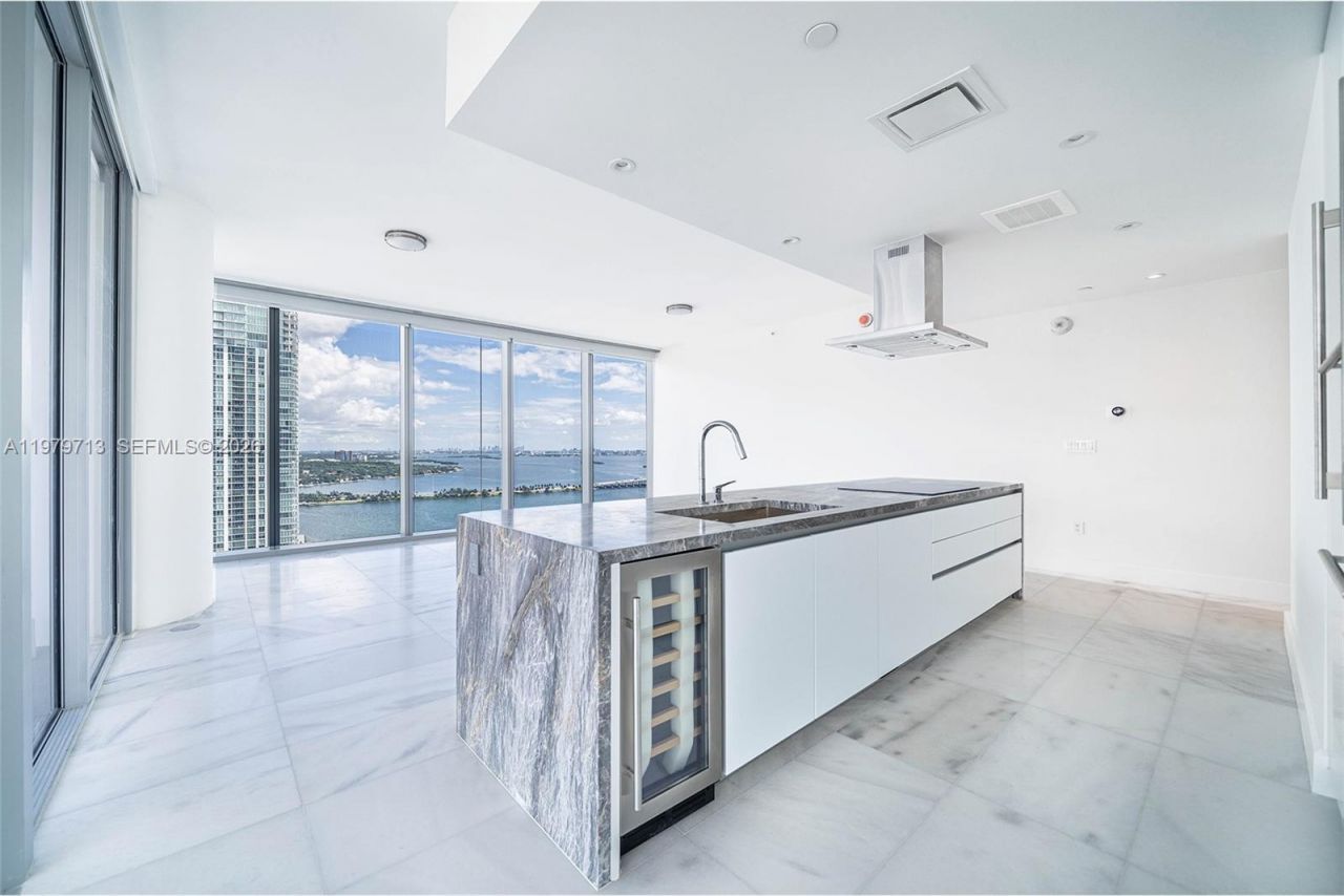 700 NE 26th Ter, Unit 3006, Miami, FL 33137 Photo