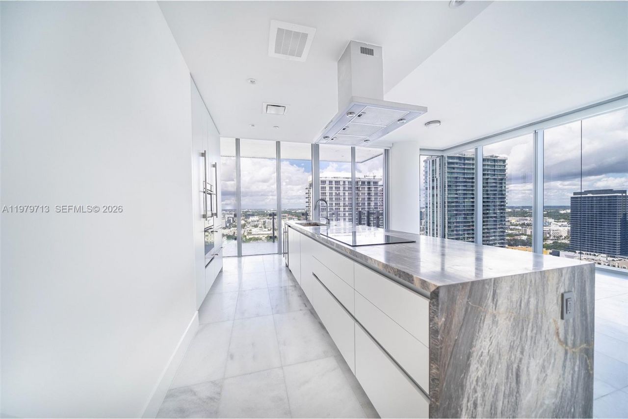 700 NE 26th Ter, Unit 3006, Miami, FL 33137 Photo