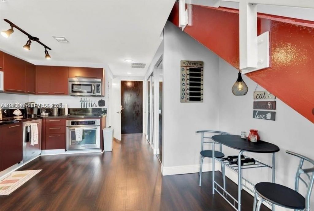 244 NE Biscayne Blvd , Unit 440, Miami, FL 33132 Photo