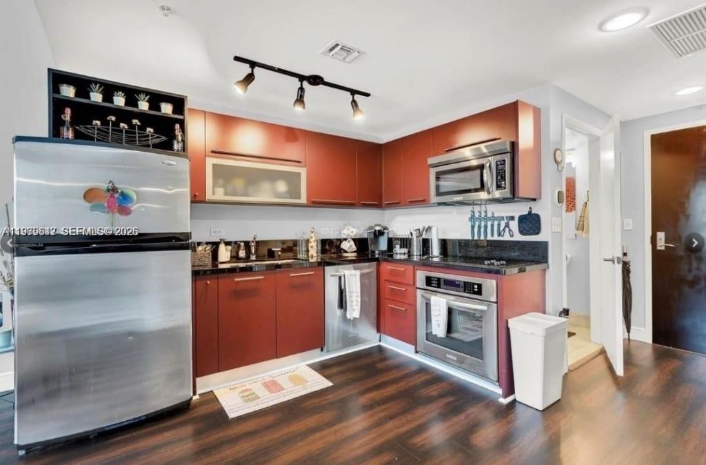 244 NE Biscayne Blvd , Unit 440, Miami, FL 33132 Photo