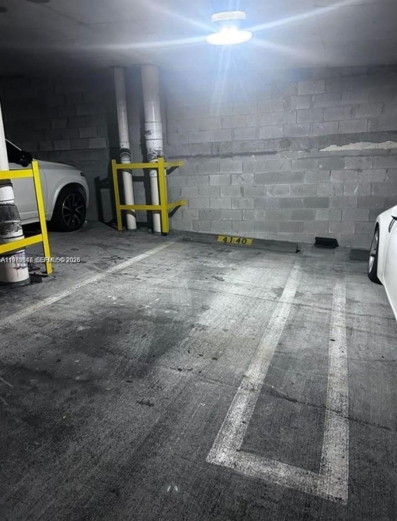 244 NE Biscayne Blvd , Unit 440, Miami, FL 33132 Photo