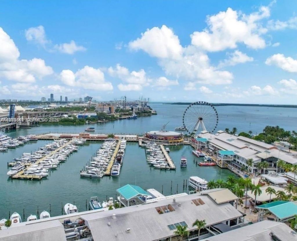 244 NE Biscayne Blvd , Unit 440, Miami, FL 33132 Photo