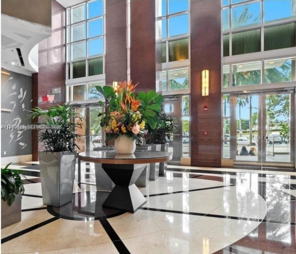 244 NE Biscayne Blvd , Unit 440, Miami, FL 33132 Photo