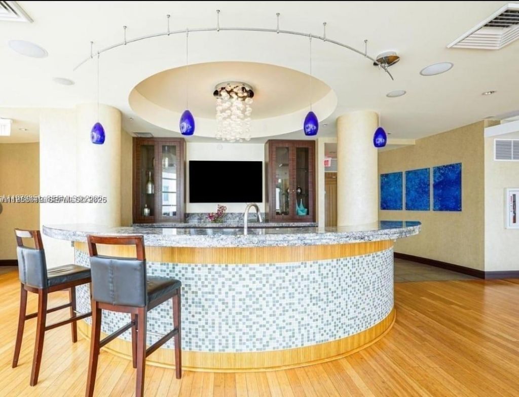 244 NE Biscayne Blvd, Unit 440, Miami, FL 33132 Photo