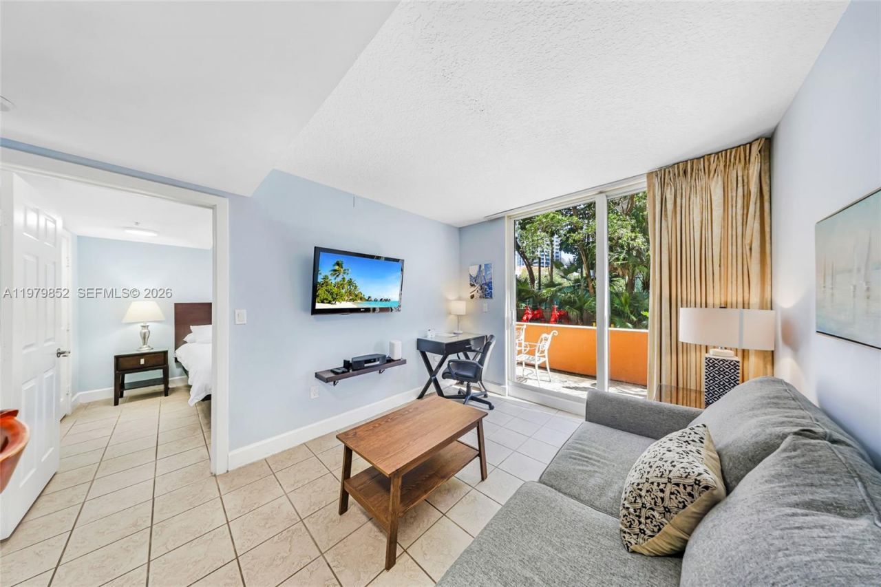 2951 S Bayshore Dr, Unit 215, Coconut Grove, FL 33133 Photo