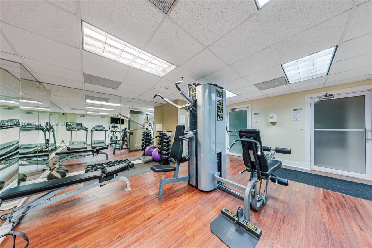 2951 S Bayshore Dr, Unit 215, Coconut Grove, FL 33133 Photo
