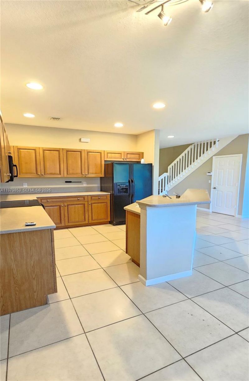 2014 Marsh Harbor Dr , Riviera Beach, FL 33404 Photo