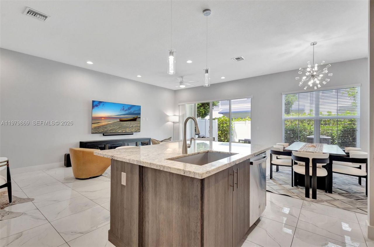 4921 Pointe Midtown Way , Palm Beach Gardens, FL 33418 Photo