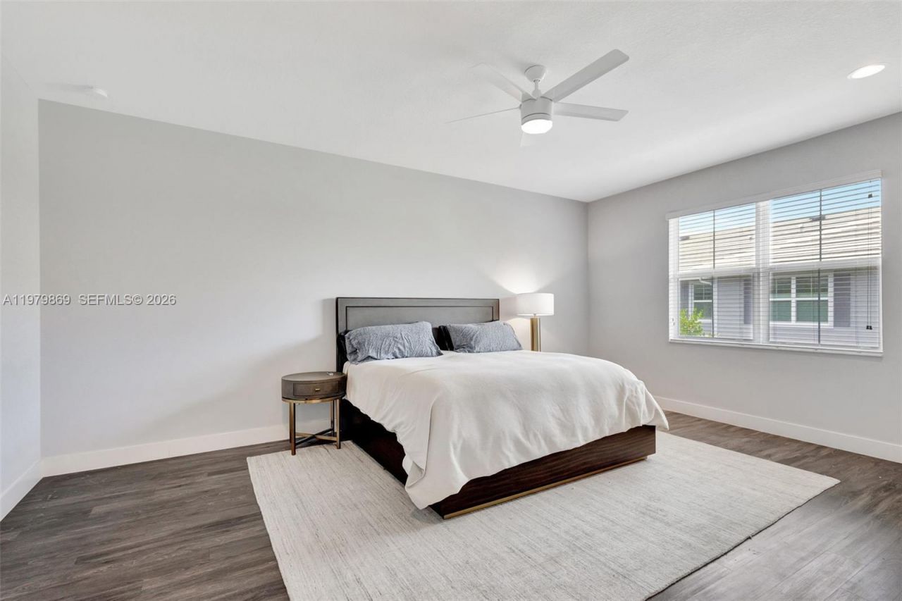 4921 Pointe Midtown Way , Palm Beach Gardens, FL 33418 Photo