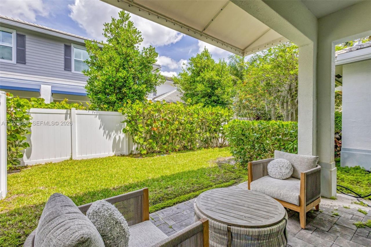 4921 Pointe Midtown Way , Palm Beach Gardens, FL 33418 Photo