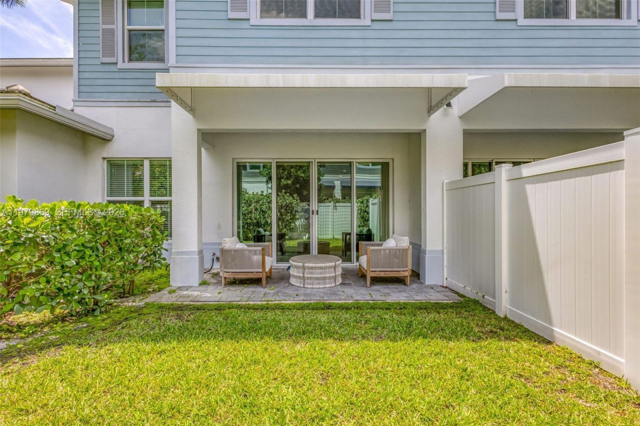 4921 Pointe Midtown Way , Palm Beach Gardens, FL 33418 Photo