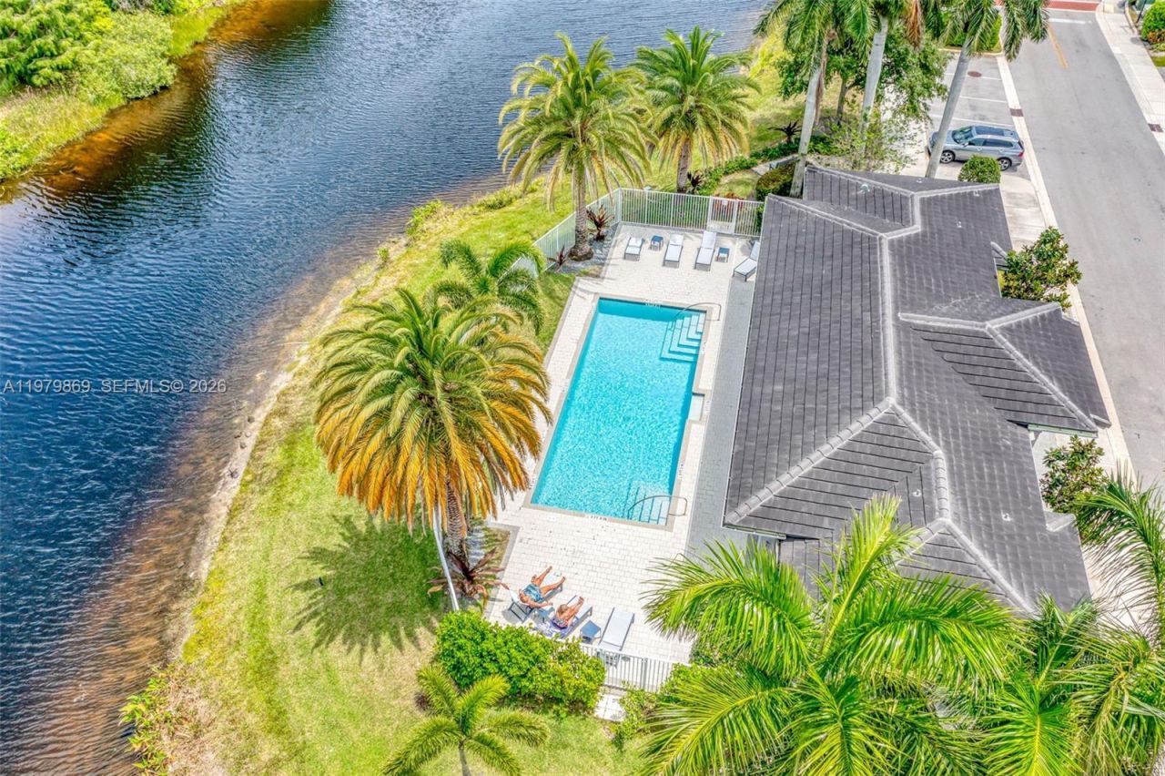 4921 Pointe Midtown Way , Palm Beach Gardens, FL 33418 Photo