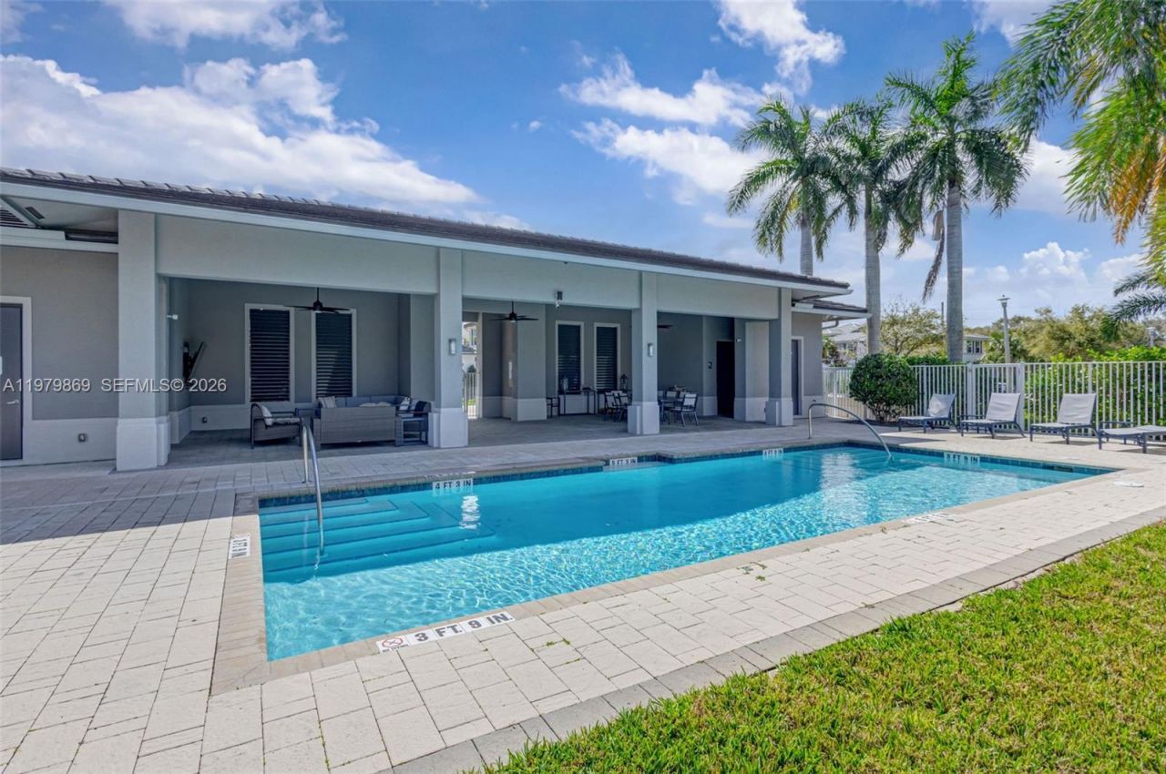 4921 Pointe Midtown Way , Palm Beach Gardens, FL 33418 Photo