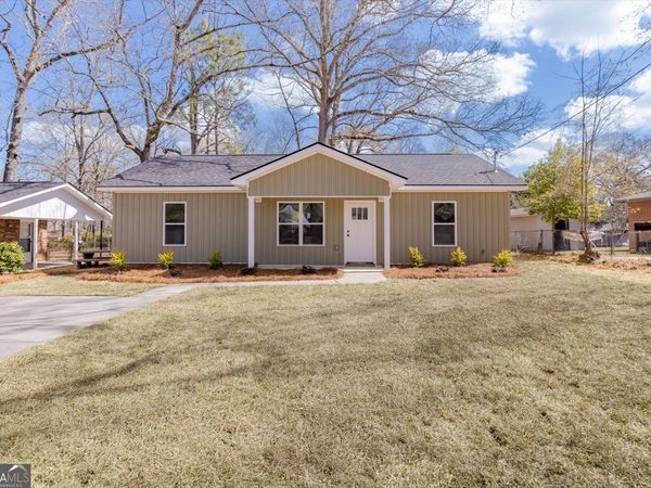 110 Lee Street, Warner Robins, GA 31088