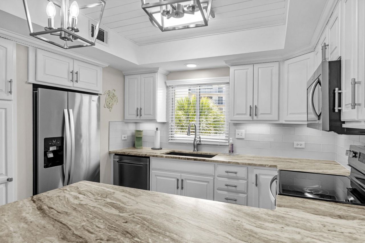 423 Parker Dr. Photo 13