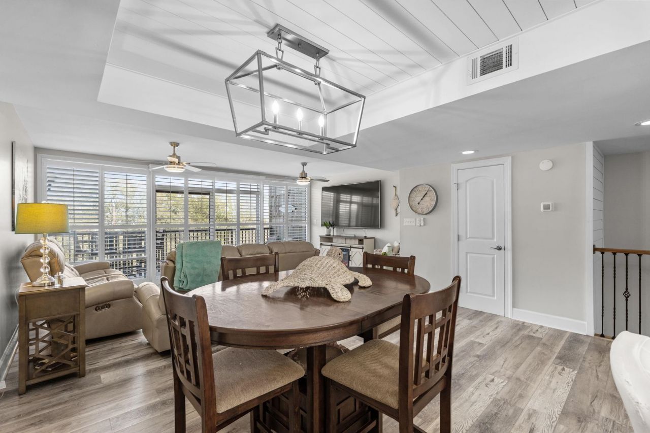 423 Parker Dr. Photo 14