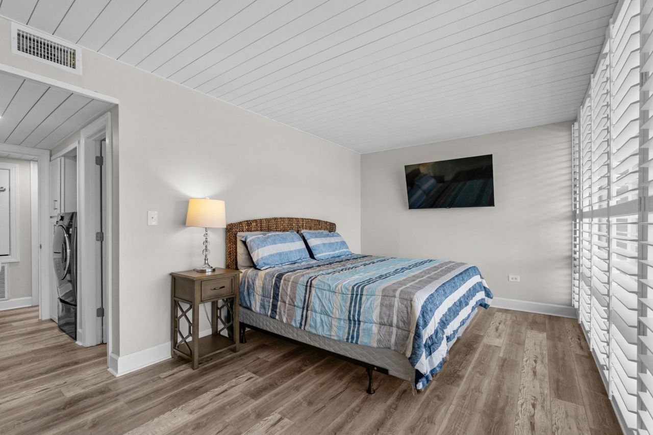 423 Parker Dr. Photo 23