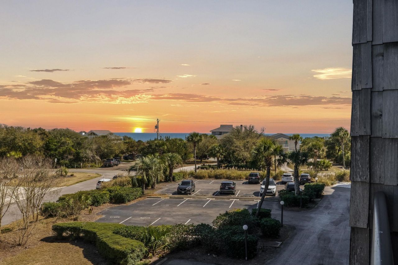 423 Parker Dr. Photo 3