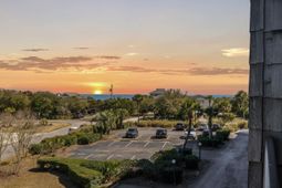 423 Parker Dr. photo 4