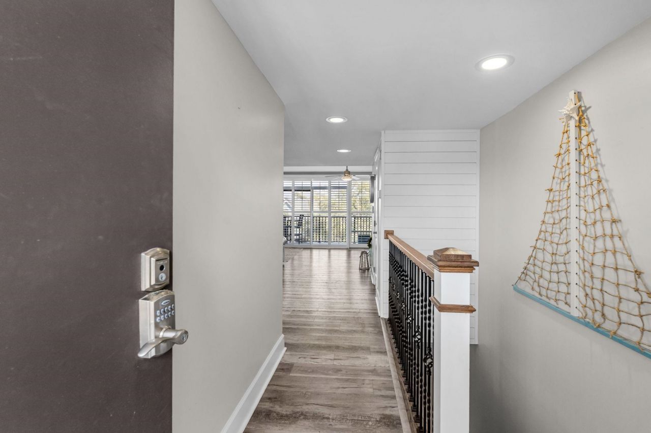 423 Parker Dr. Photo 4