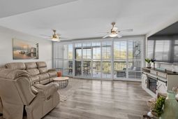 423 Parker Dr. photo 4