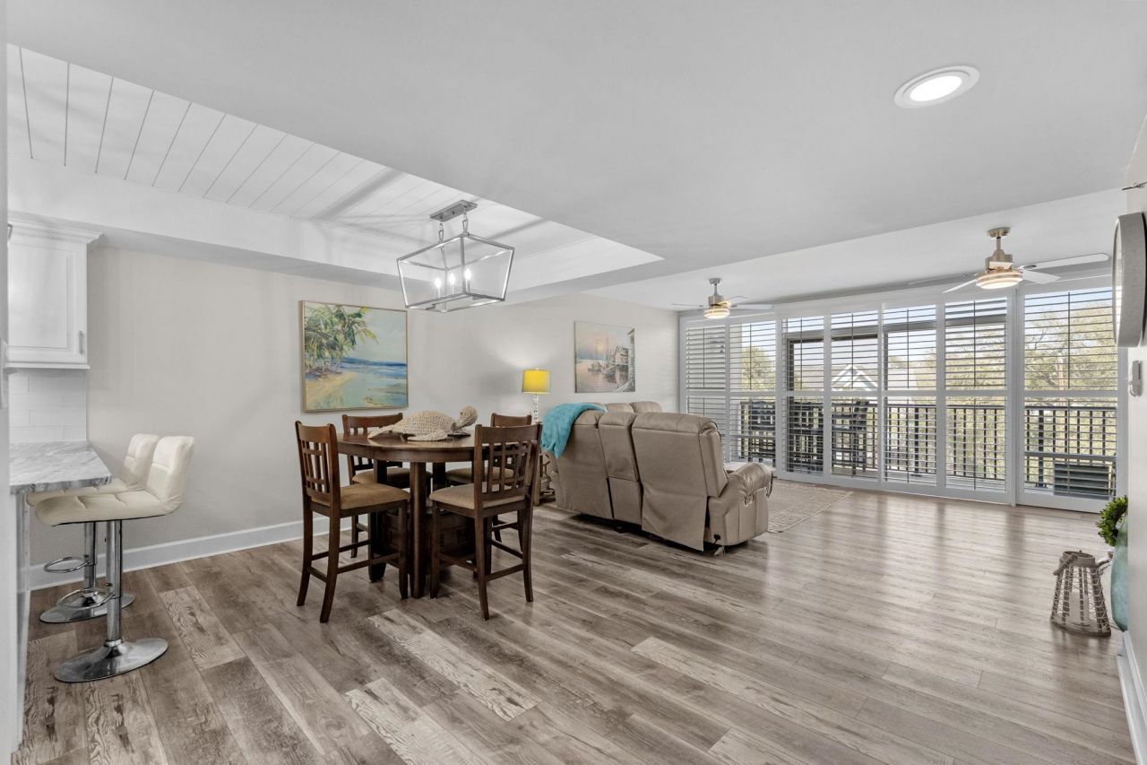 423 Parker Dr. Photo 6