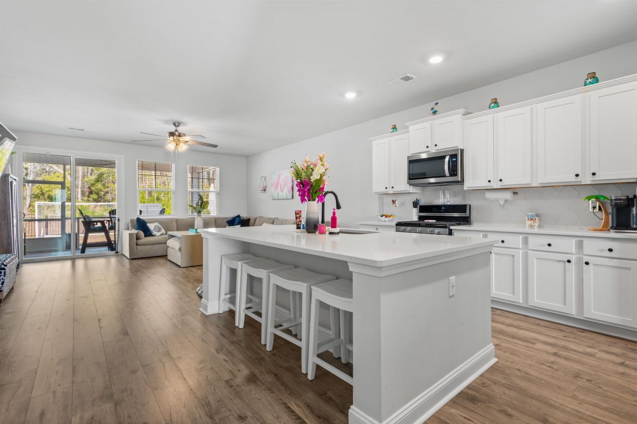 1103 Heather Glen Blvd. Photo 6