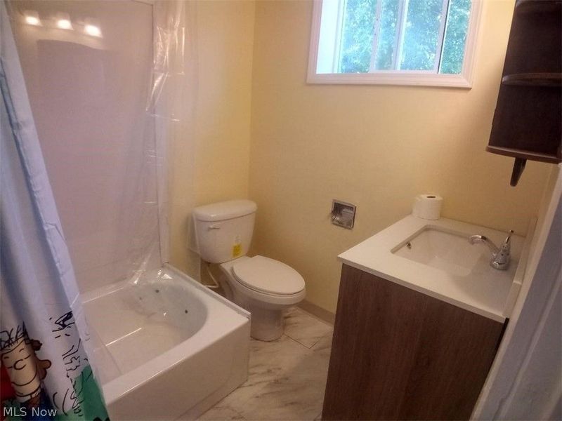 4002 Main Street , Perry, OH 44081 Photo 11