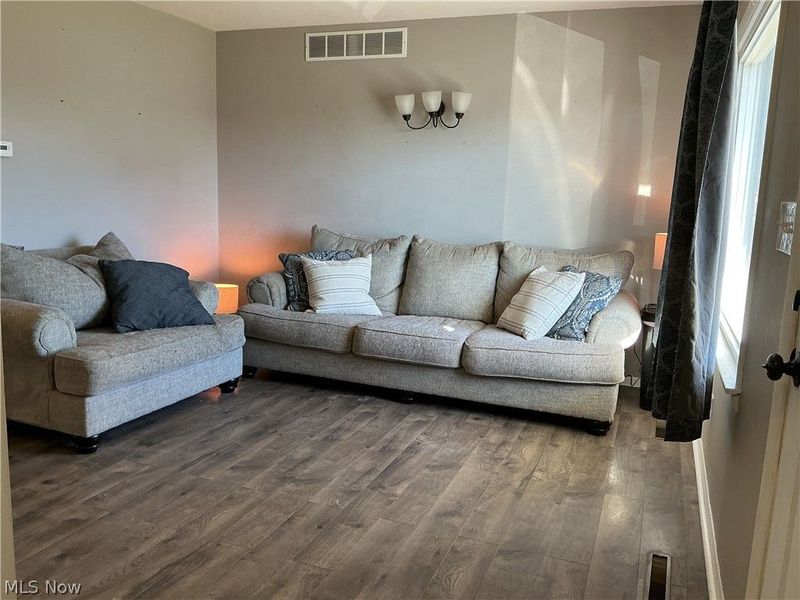 1850 Merle Road , Salem, OH 44460 Photo 2