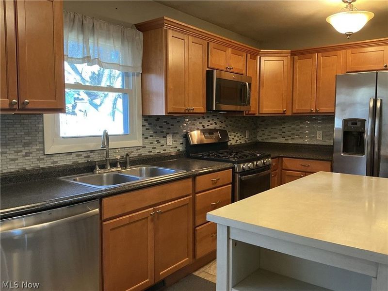 1850 Merle Road , Salem, OH 44460 Photo 7