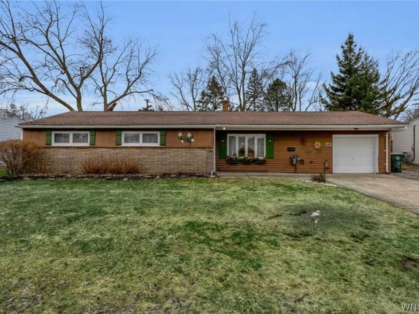 30 Bonita Drive , Depew, NY 14043