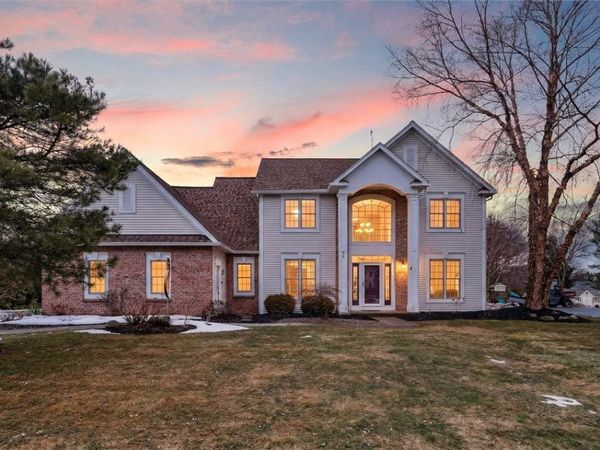 78 Bainbridge Lane, Webster, NY 14580