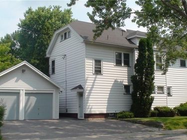 1067 N Winton Road, Rochester, NY 14609