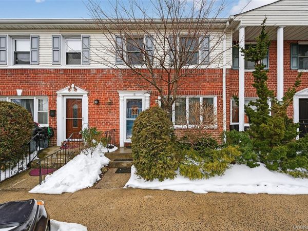 3530 Long Beach Road, Unit 8, Oceanside, NY 11572