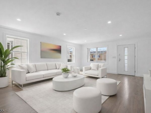 167 Kipp Ave, Hasbrouck Heights, NJ 07604