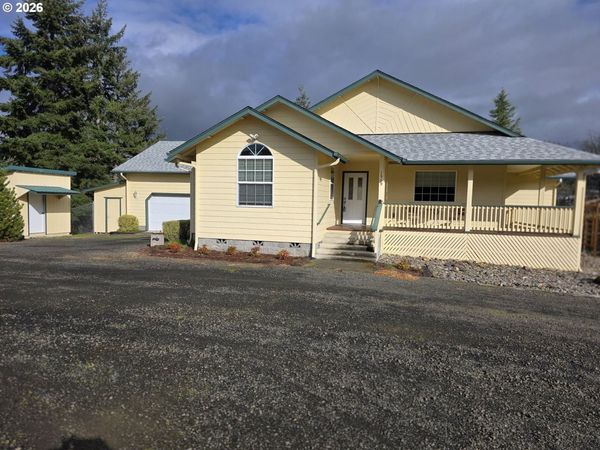 1909 W DUKE RD, Sutherlin, OR 97479