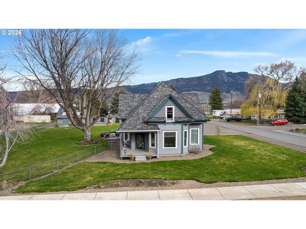 610 Ruckman AVE, Imbler, OR 97841