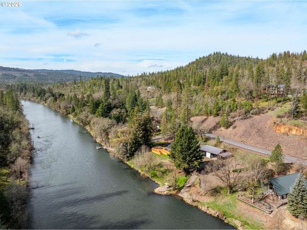 24990 HIGHWAY 62, Trail, OR 97541