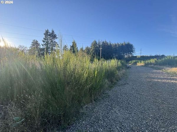 S Schooner Creek RD, Lincoln City, OR 97367