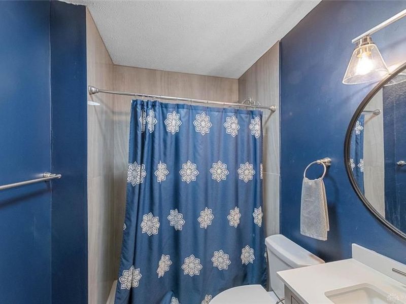 388 Thomas Drive, Franklin, OH 45005 Photo 11