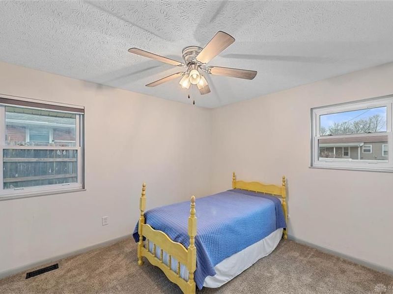 388 Thomas Drive, Franklin, OH 45005 Photo 18