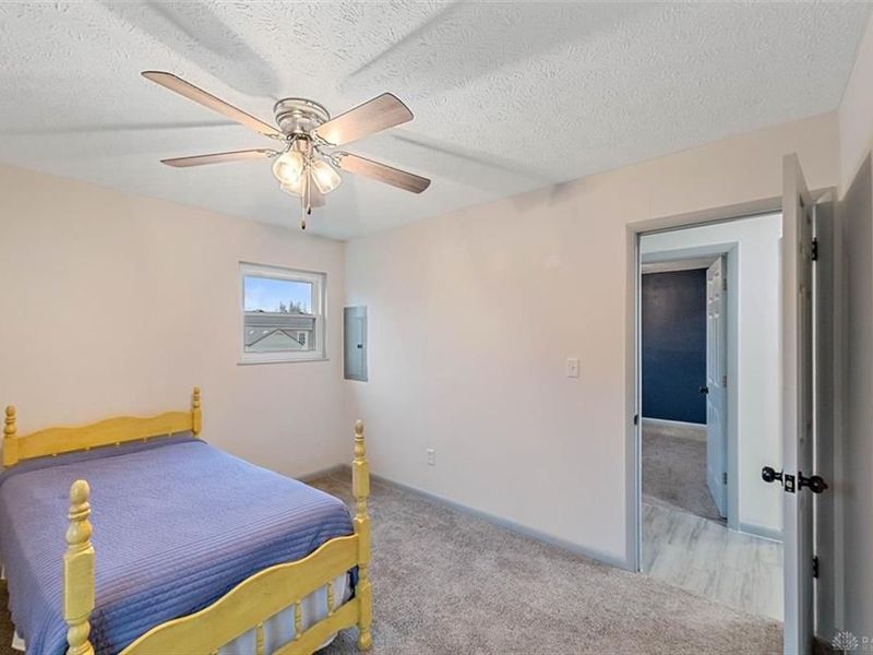 388 Thomas Drive, Franklin, OH 45005 Photo 19