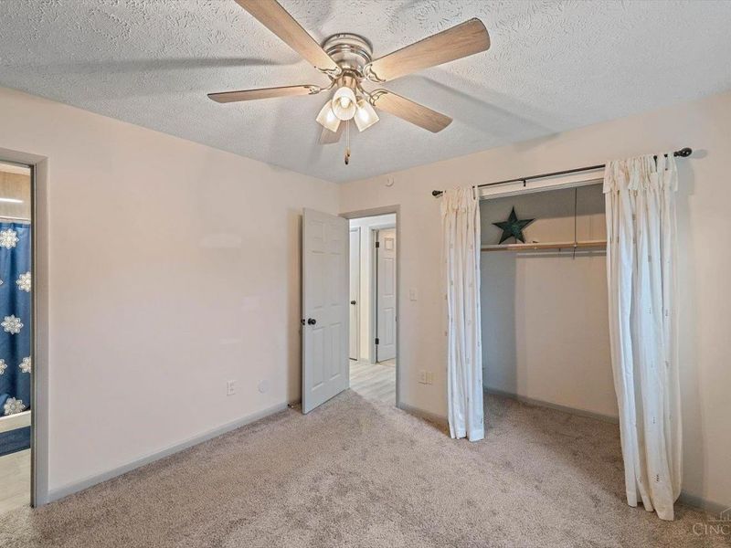 388 Thomas Drive, Middletown, OH 45005 Photo 10