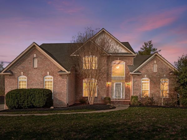 1811 Grey Pointe Dr , Brentwood, TN 37027