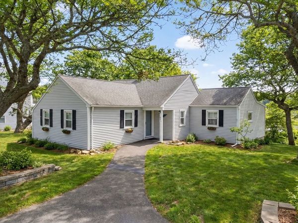 345 Quaker Road, Falmouth, MA 02556