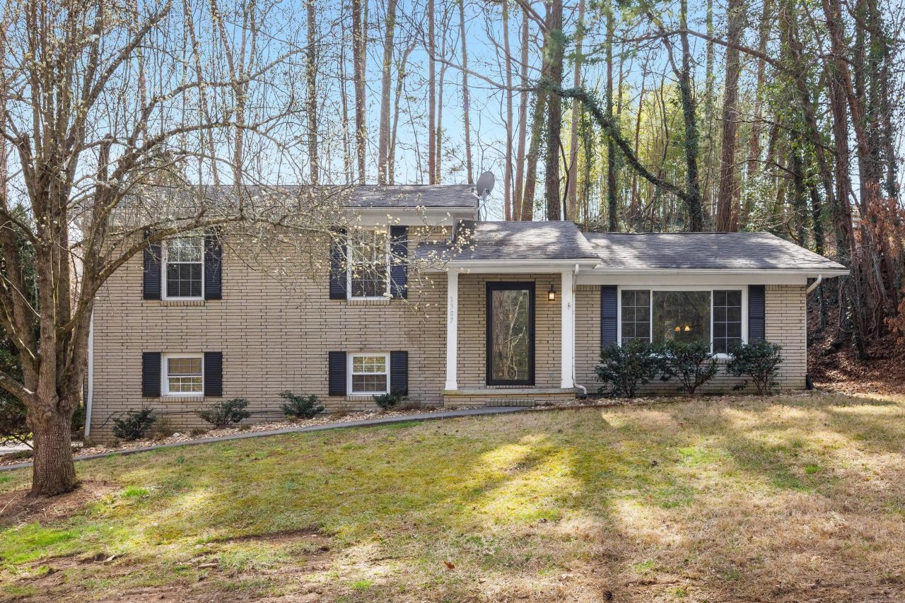 1307 18th Street, Cleveland, TN 37311 Main Photo