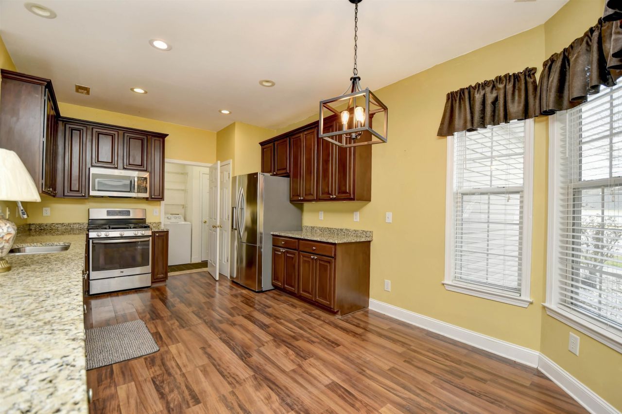 1412 Reid Ct.  Photo 10