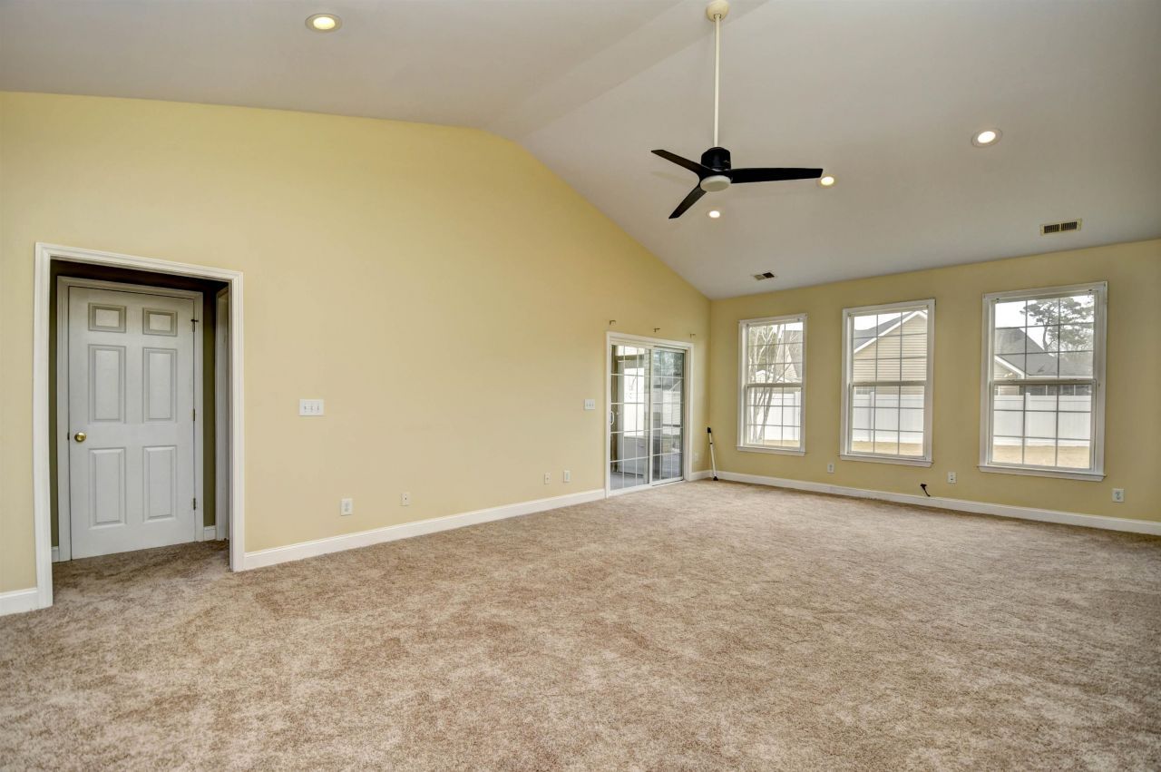 1412 Reid Ct.  Photo 6