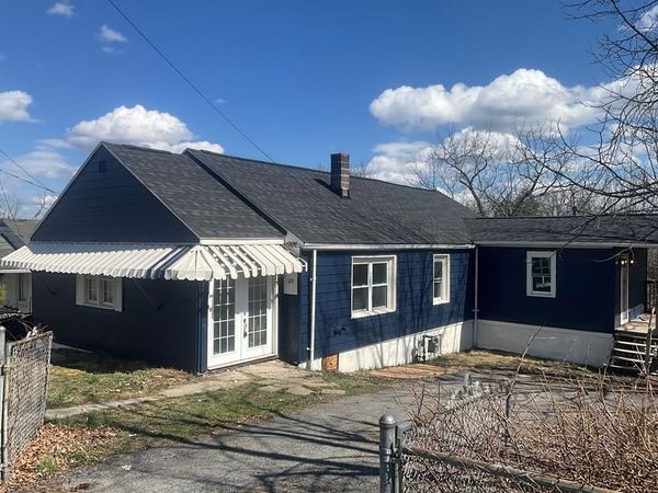 123 Washington Street, BECKLEY, WV 25801